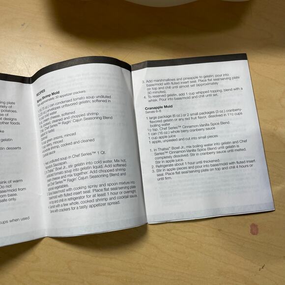 New Tupperware Blue Gel-It-All Gelatin Mold - 4 Pieces - Brand New with Recipes - Picture 5 of 5